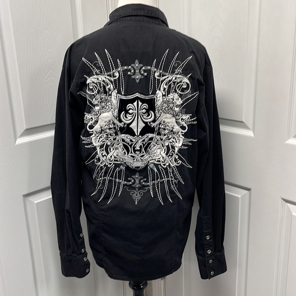 Women’s Black Embroidered Fleur De Lis Lion Cross Shirt 3X - Picture 2 of 8